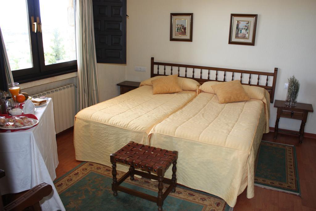 Hotel Restaurante Astorga Pradorrey Room photo